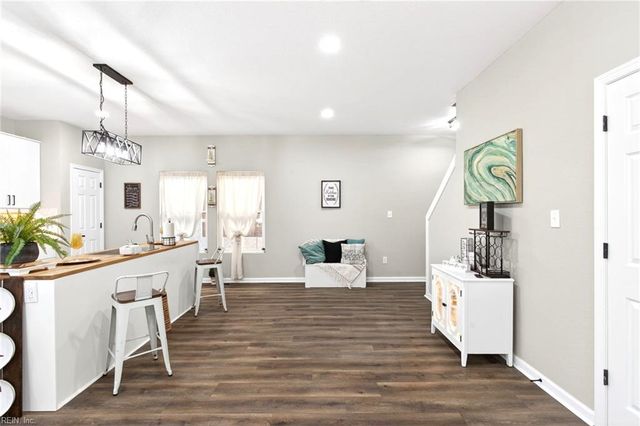 1034 Hannah ST, Norfolk, VA 23505