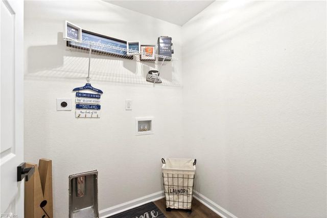 1034 Hannah ST, Norfolk, VA 23505