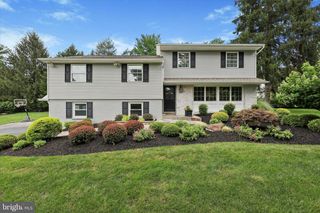 280 DEEPDALE RD, Wayne, PA 19087