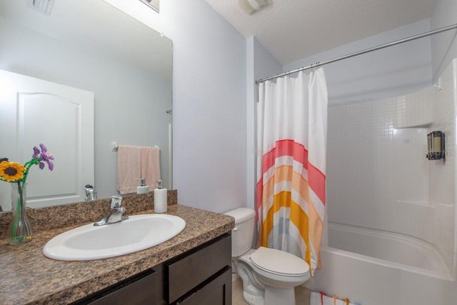 9712 HOUND CHASE DRIVE, Gibsonton, FL 33534