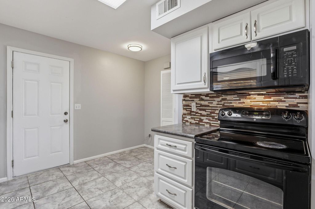 10847 N 108TH Drive, Sun City, AZ 85351 — photo 5