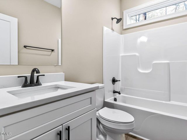 1099 Woodridge Trail, Sanford, NC 27332