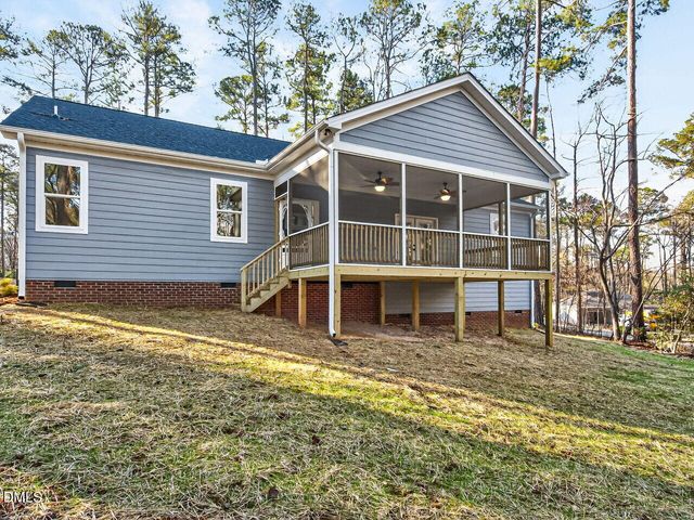 1099 Woodridge Trail, Sanford, NC 27332