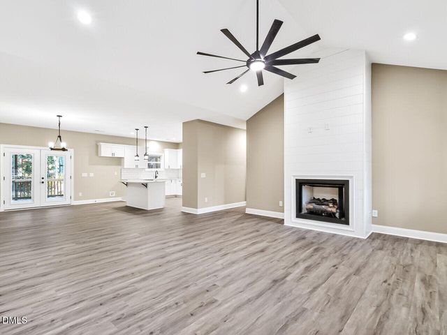 1099 Woodridge Trail, Sanford, NC 27332