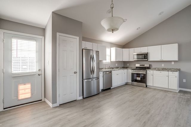 606 S Aquilla Street, Itasca, TX 76055