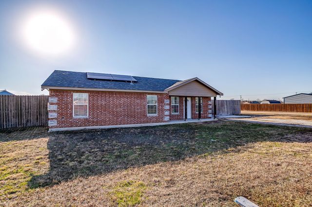 606 S Aquilla Street, Itasca, TX 76055