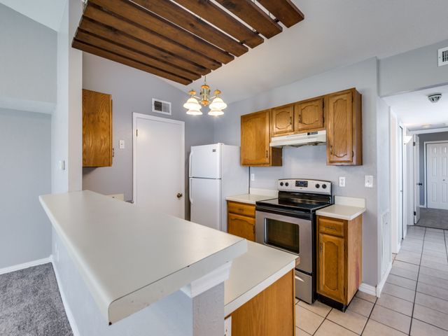 4646 Carr Street, The Colony, TX 75056