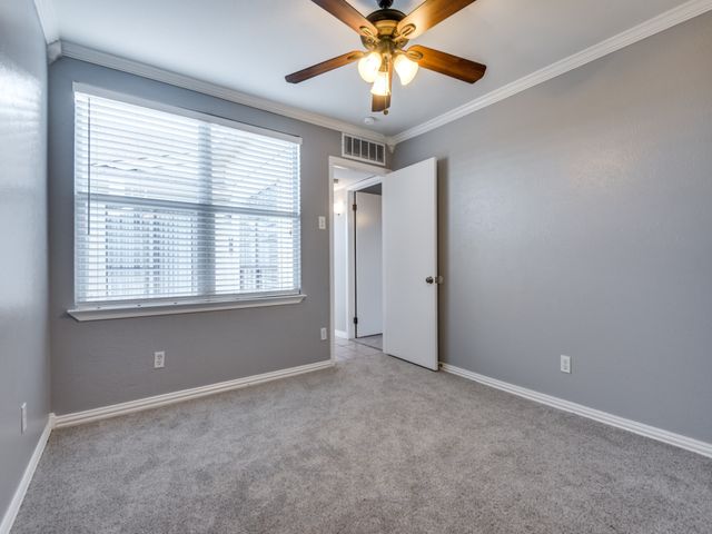 4646 Carr Street, The Colony, TX 75056