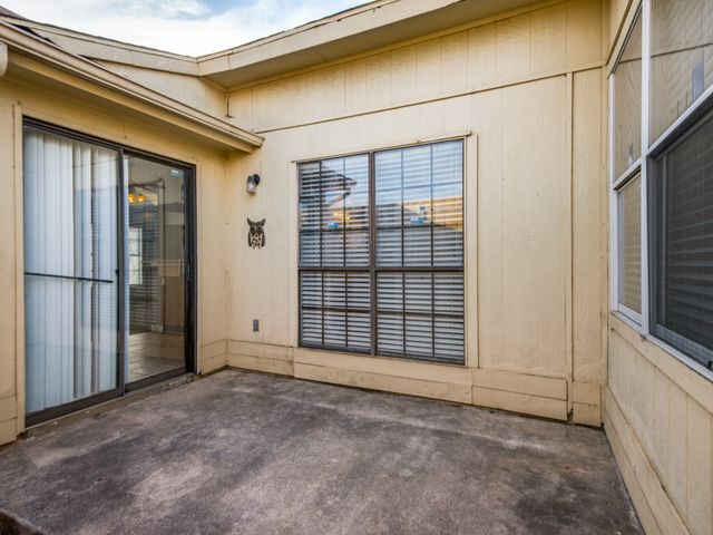 4646 Carr Street, The Colony, TX 75056