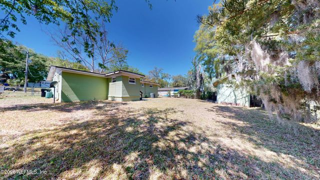 370 GWINNETT Road, Orange Park, FL 32073