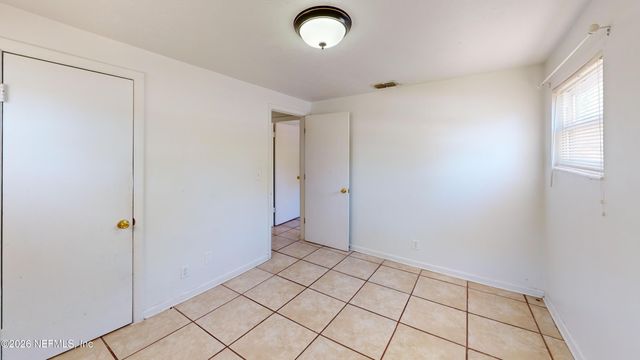 370 GWINNETT Road, Orange Park, FL 32073