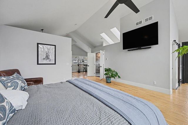 17145 9th Avenue N, Plymouth, MN 55447