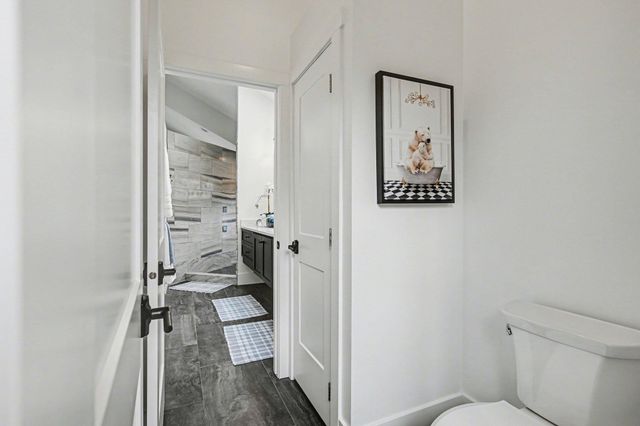 17145 9th Avenue N, Plymouth, MN 55447