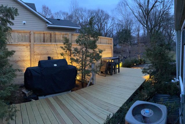 17145 9th Avenue N, Plymouth, MN 55447