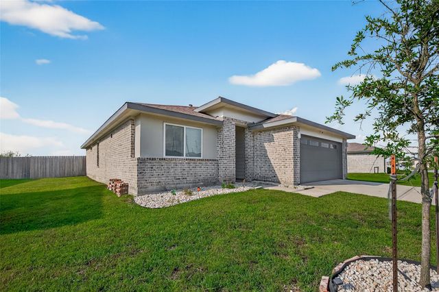 14503 Sweet Water Drive, Baytown, TX 77523