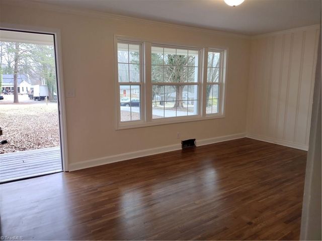 424 Auburndale Street, Winston-salem, NC 27104