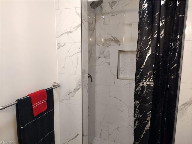 424 Auburndale Street, Winston-salem, NC 27104