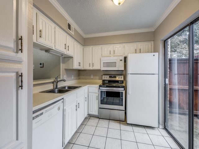 5626 Preston Oaks Road 39C, Dallas, TX 75254