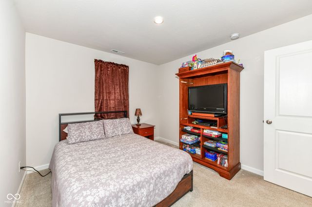 1645 Juniper Lane, Greenfield, IN 46140