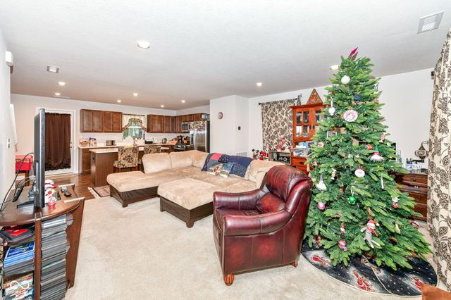 1645 Juniper Lane, Greenfield, IN 46140