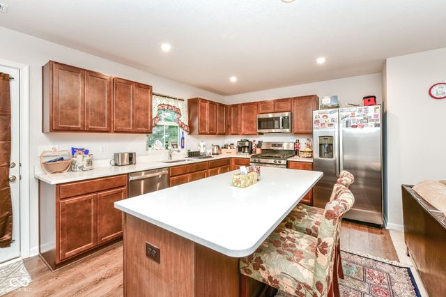 1645 Juniper Lane, Greenfield, IN 46140