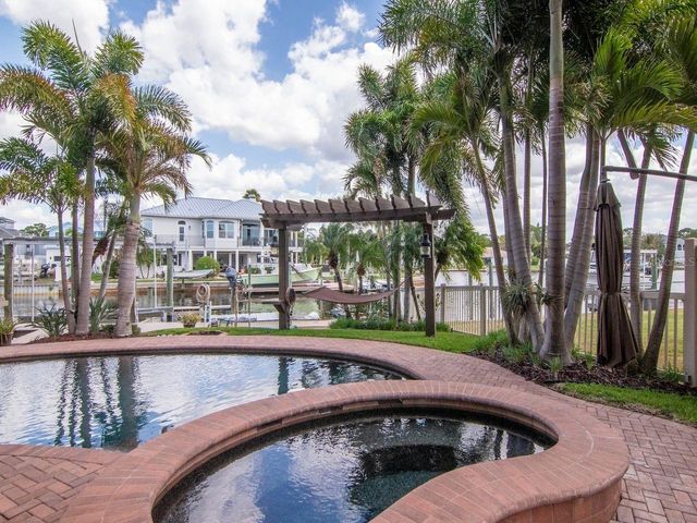 507 DRIFTWOOD DRIVE E, Palm Harbor, FL 34683