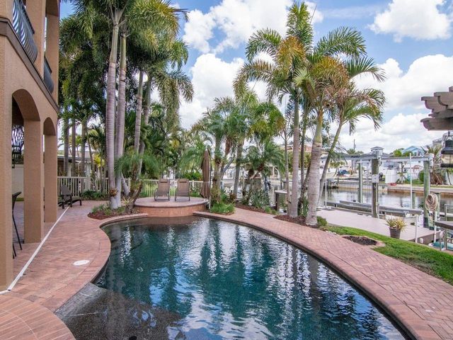507 DRIFTWOOD DRIVE E, Palm Harbor, FL 34683