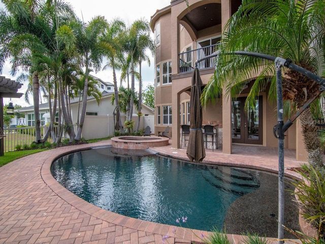 507 DRIFTWOOD DRIVE E, Palm Harbor, FL 34683