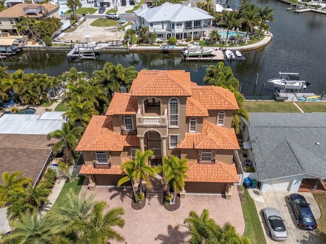 507 DRIFTWOOD DRIVE E, Palm Harbor, FL 34683