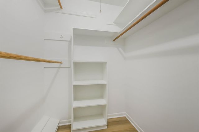 2824 Briarhurst Drive 24, Houston, TX 77057