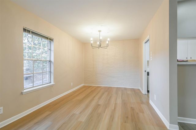 2824 Briarhurst Drive 24, Houston, TX 77057
