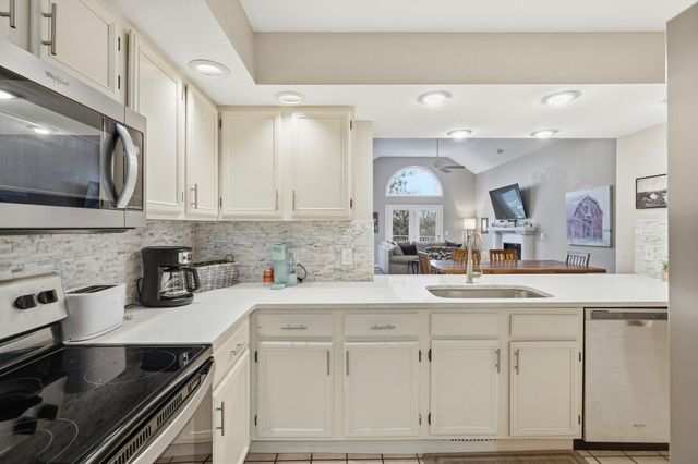 147 Grandview Drive 3, Branson, MO 65616