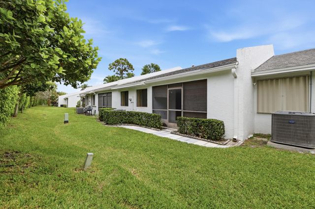 120 Sunshine Boulevard, Royal Palm Beach, FL 33411