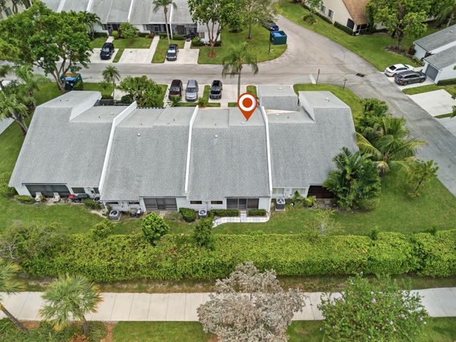 120 Sunshine Boulevard, Royal Palm Beach, FL 33411