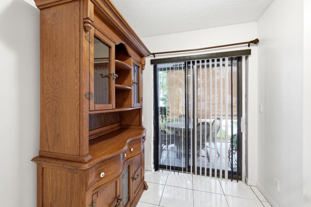 120 Sunshine Boulevard, Royal Palm Beach, FL 33411