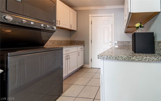 2101 Santa Paula Drive, Las Vegas, NV 89104