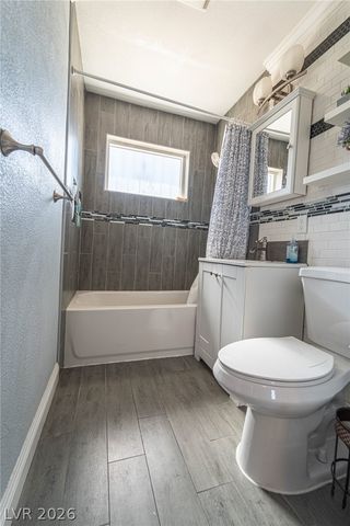 2101 Santa Paula Drive, Las Vegas, NV 89104