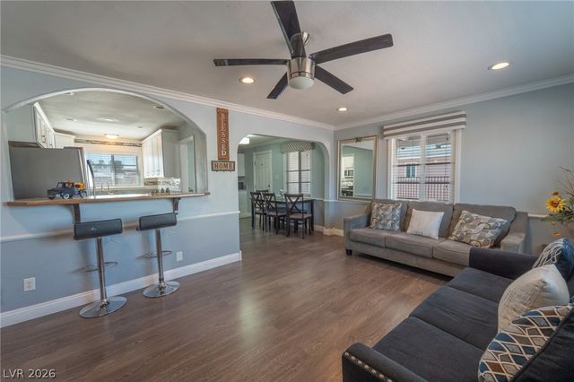 2101 Santa Paula Drive, Las Vegas, NV 89104