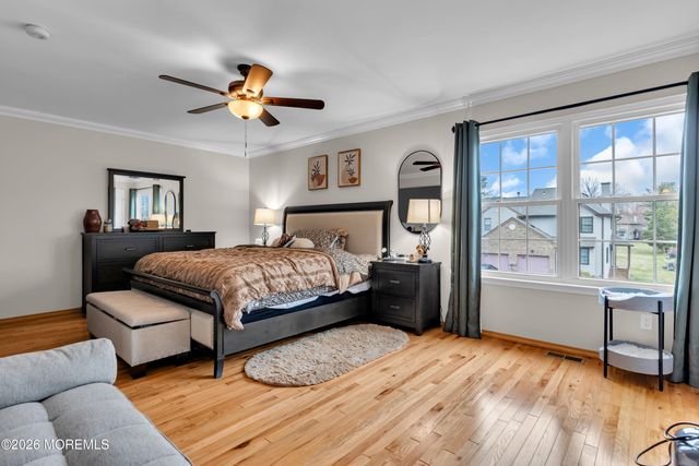 321 Oak Knoll Drive 32-1, Manalapan, NJ 07726
