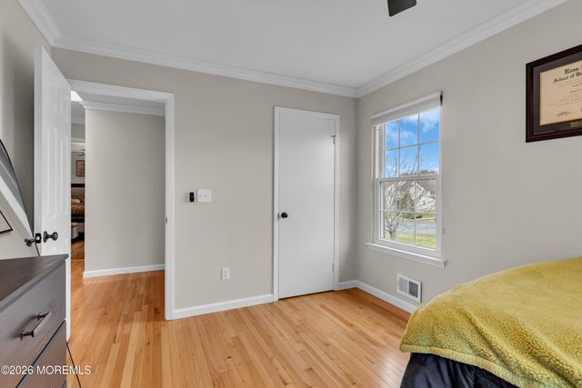 321 Oak Knoll Drive 32-1, Manalapan, NJ 07726