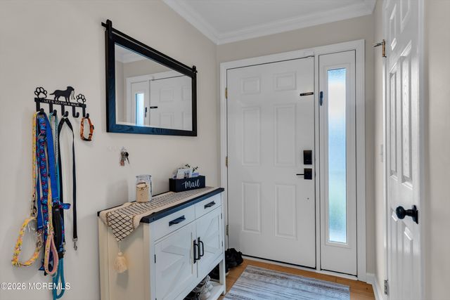 321 Oak Knoll Drive 32-1, Manalapan, NJ 07726