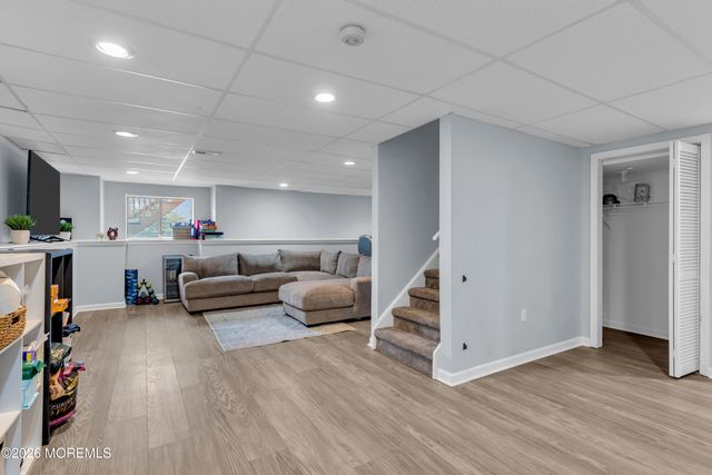 321 Oak Knoll Drive 32-1, Manalapan, NJ 07726