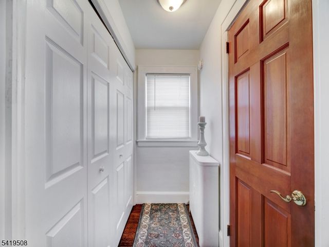 569 Monroe Pl, Ridgefield Boro, NJ 07657