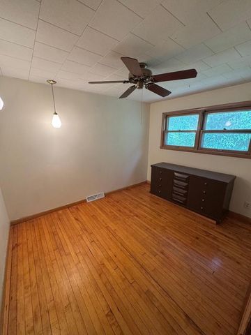 7741 Big Pine LANE, Burlington, WI 53105