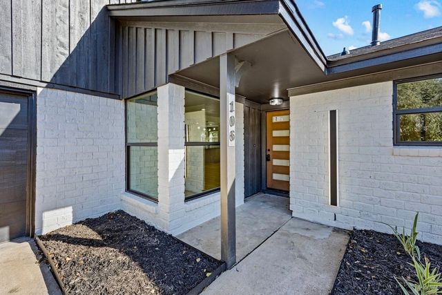 106 Burgundy Lane, League City, TX 77573