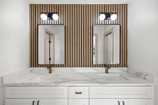 106 Burgundy Lane, League City, TX 77573