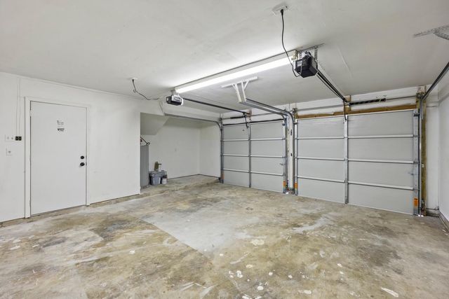 106 Burgundy Lane, League City, TX 77573