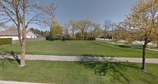 3800 Kiess Drive, Glenview, IL 60026