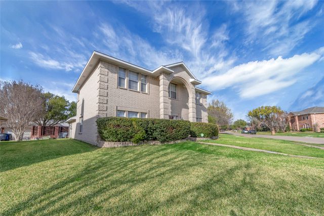 1307 Woodmont Drive, Allen, TX 75002