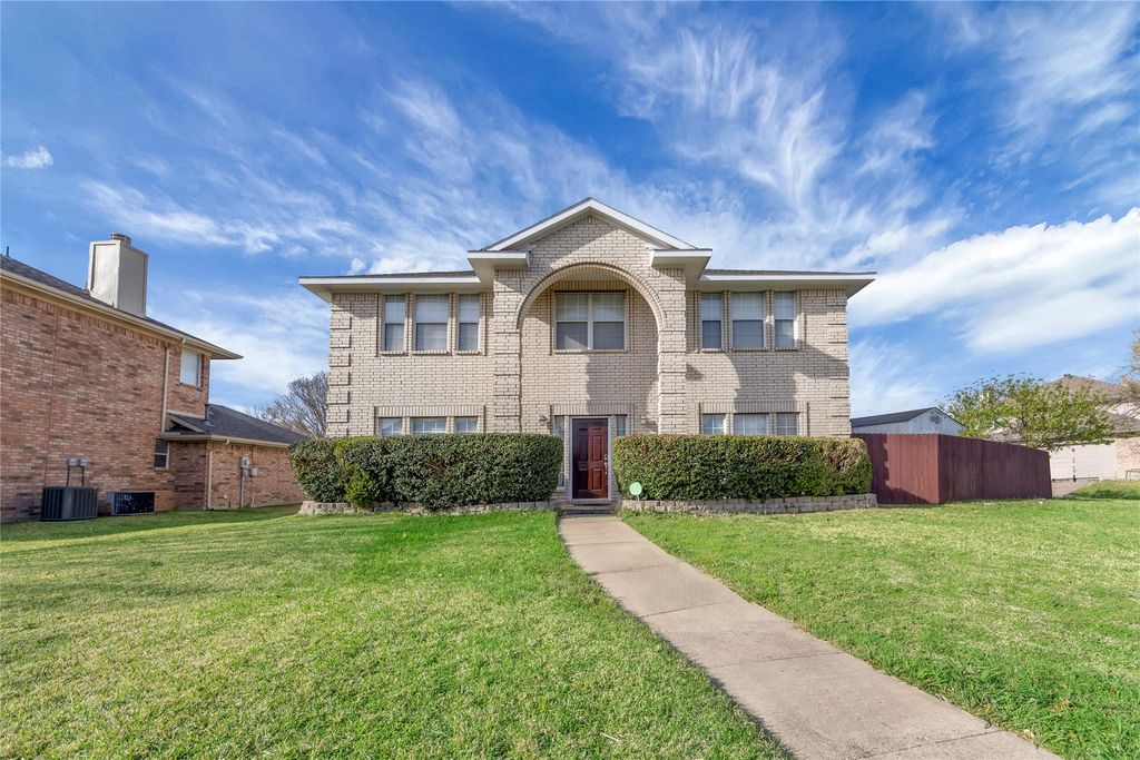 1307 Woodmont Drive, Allen, TX 75002